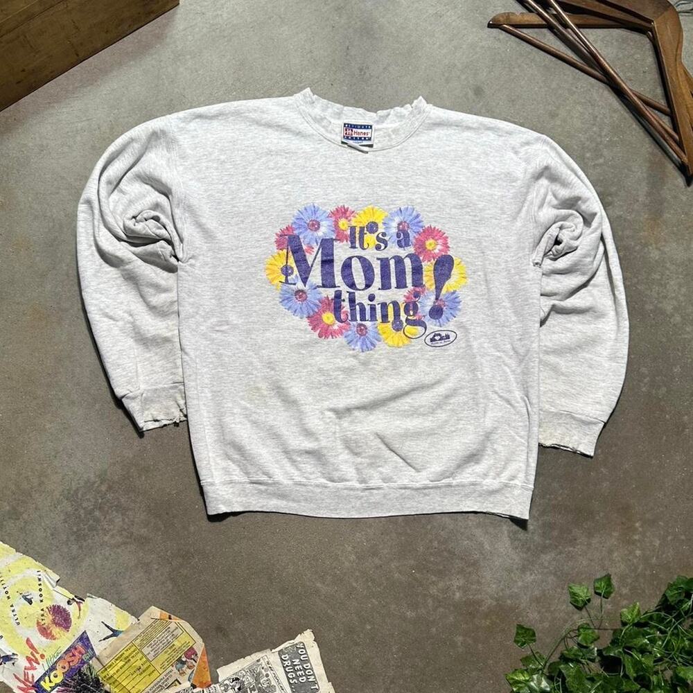 Vintage 90s "It's A Mom Thing" Funny Humor Crewneck Women's Medium Sweatshirt